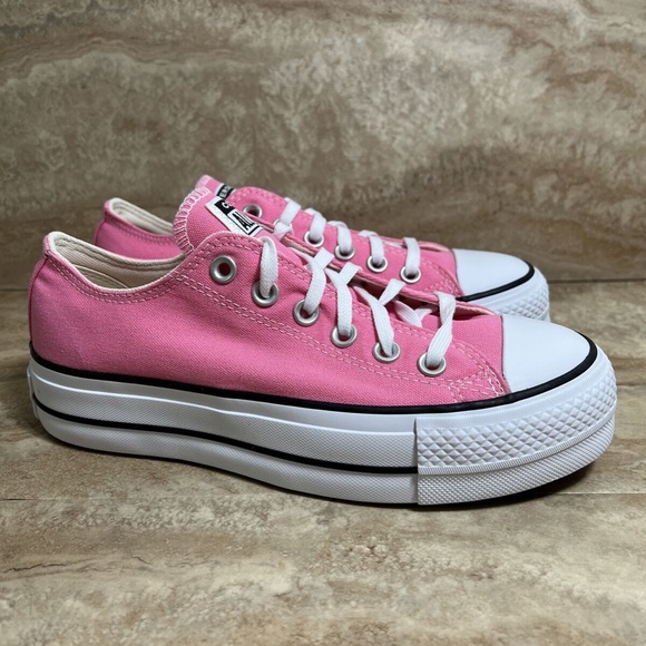 Converse Women's Chuck Taylor All Star Lift Platform Pink Shoes Size 8 - Picture 2 of 4